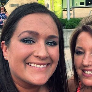 Meet your Posher, Ali